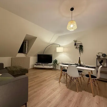 Proche Centre Avec Parking Apartamento *