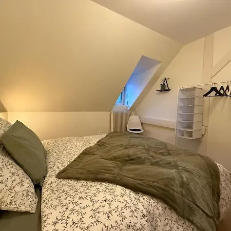 Apartment Proche Centre Avec Parking