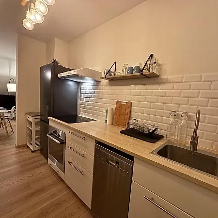 Proche Centre Avec Parking