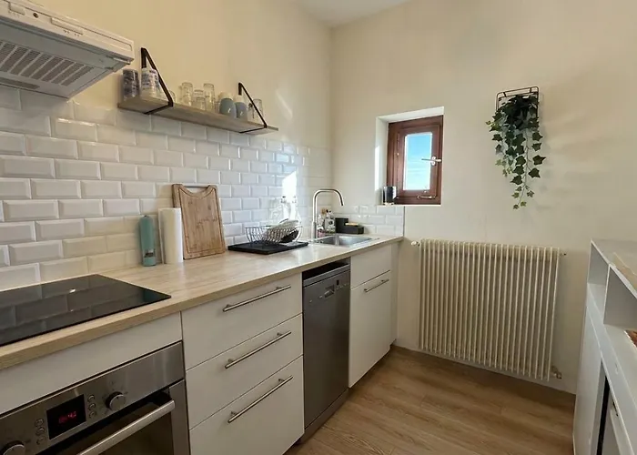 Apartamento Proche Centre Avec Parking